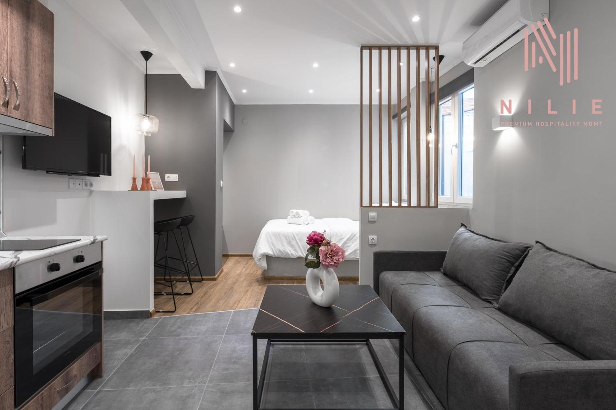 V1 Penthouse, Nilie Hospitality Mgmt Apartman Szaloniki Kültér fotó