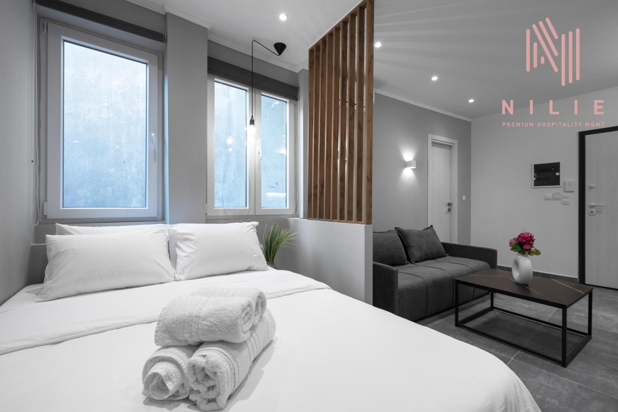 V1 Penthouse, Nilie Hospitality Mgmt Apartman Szaloniki Kültér fotó