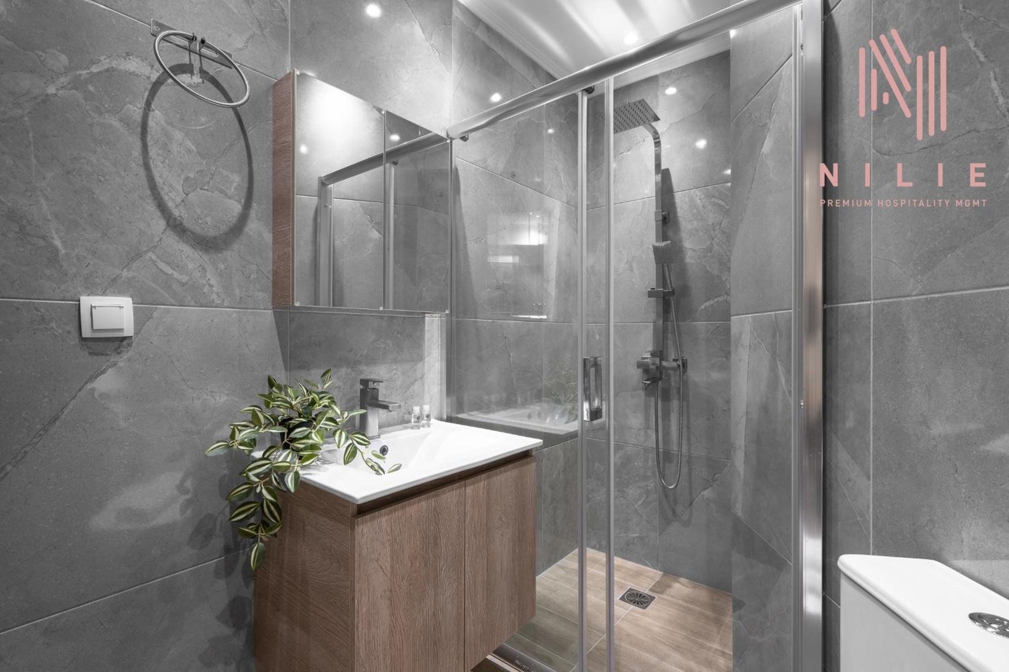 V1 Penthouse, Nilie Hospitality Mgmt Apartman Szaloniki Kültér fotó